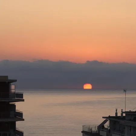 Ventana Al Mar En Playa De Gandia, Solo Familias Apartment
